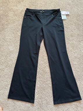 Women's Athleta Bettona Classic Black Active Pants